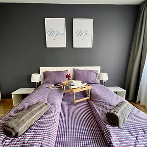 https://flower-house-6.sofiahotelsbg.com